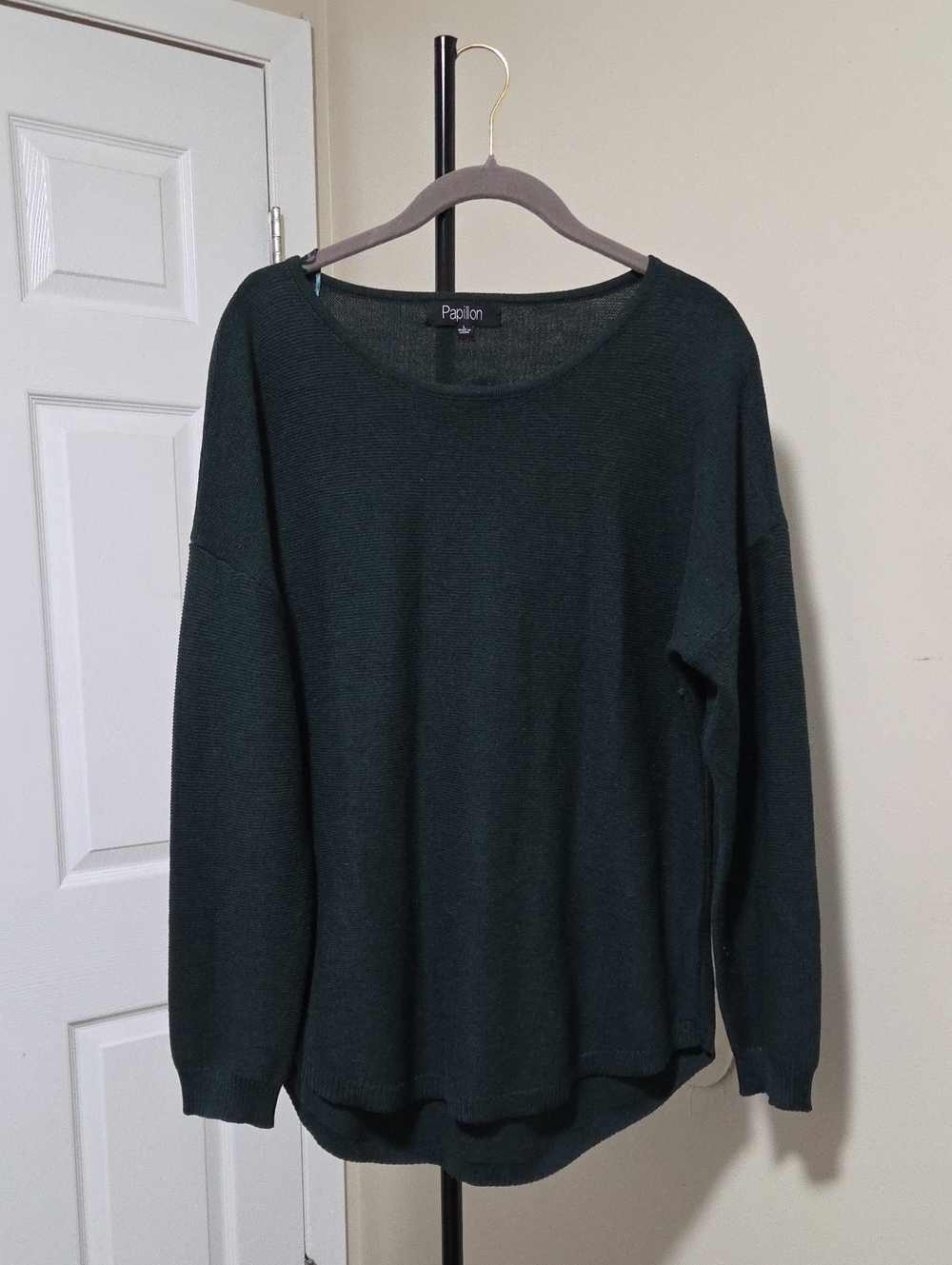 Papillon Blanc Men's Dark Green Lightweight Scoop Neck Sweater